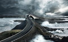 Book Champion branding Extreme Roads By Nicolas Jandrain visualmeta4